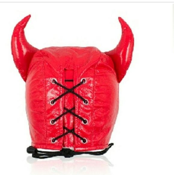 Red Devil Mask - Picture 2 of 2